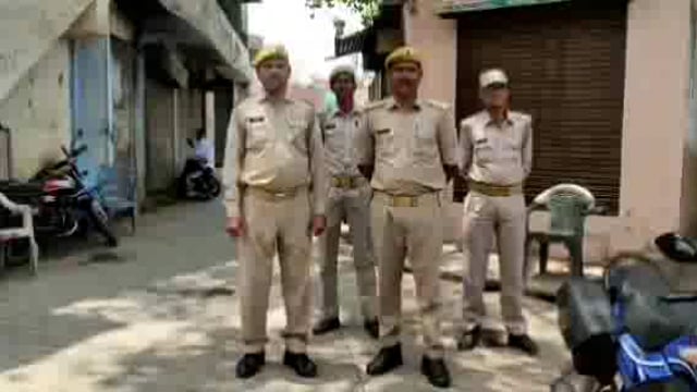कोंच,बकरा ईद को लेकर बाजार हुए गुलजार सुरक्षा के लिए भारी पुलिस बल तैनात