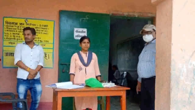 फलका अस्पताल में शिविर लगाकर 200 लोगों को लगाया गया कोरोना का टीका