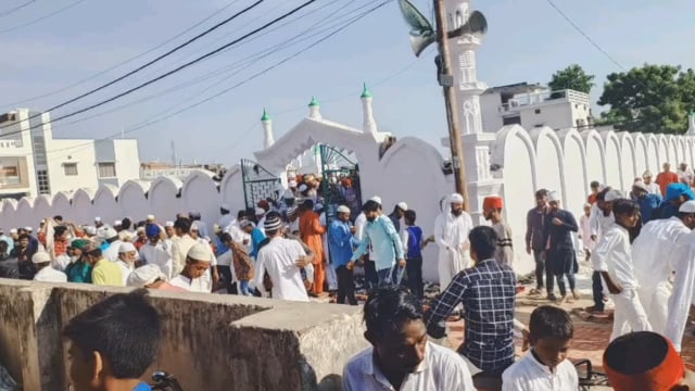 इटवा तहसील क्षेत्र में ईद उल अजहा (बकरीद) की नमाज सकुशल हुई संपन्न जगह-जगह सुरक्षा के रहे कड़े इंतजाम