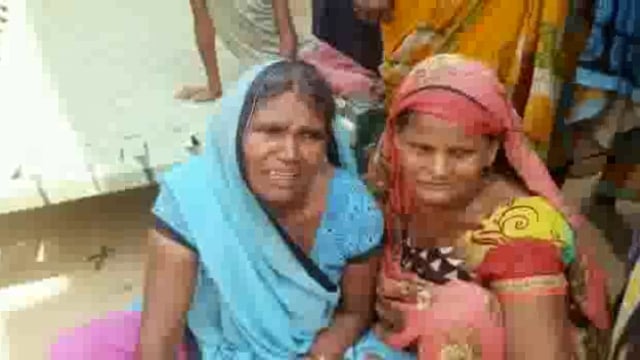 ससुराल में पति ने पत्नी पर कैंची से किया जानलेवा हमला,हालात गंभीर,ट्रामा रेफर