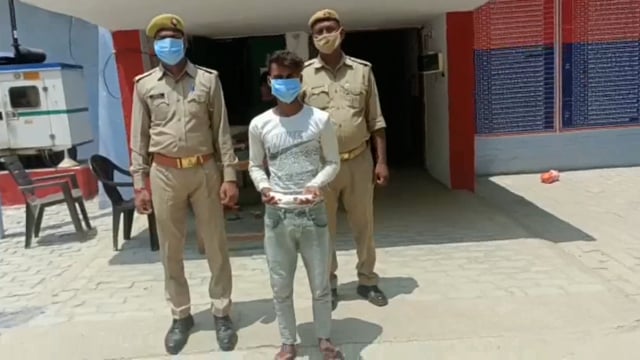 नसीराबाद पुलिस ने एक युवक को 315 बोर तमंचा व जिन्दा कारतूस के साथ गिरफ्तार कर भेजा जेल।