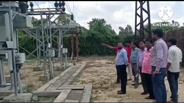 सिरौलीगौसपुर विद्युत उप केंद्र में विद्युत वितरण निगम के अधिकारियों ने पावर हाउस का किया औचक निरीक्षण 