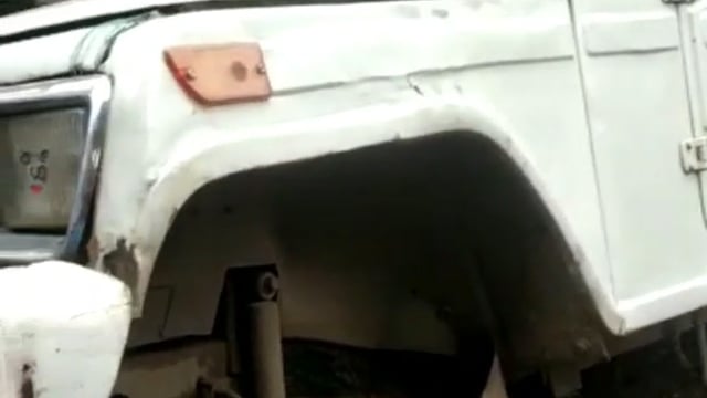 चानन  : मननपुर बाजार में पीकअप वाहन के नाले में धसने से दो युवती घायल,  जमुई रेफर। 