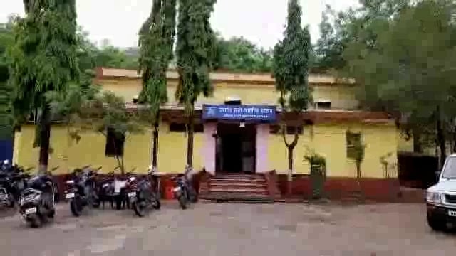 बस्थानकात अज्ञात चोरट्याने 16 हजार रुपये पळविले शहर पोलिसांत गुन्हा दाखल