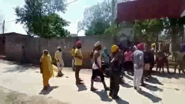 छाहरी गांव में हुई चोरी की घटना पुलिस ने आरोपी को पकड़ा पूछताछ व माल बरामदगी में लगी