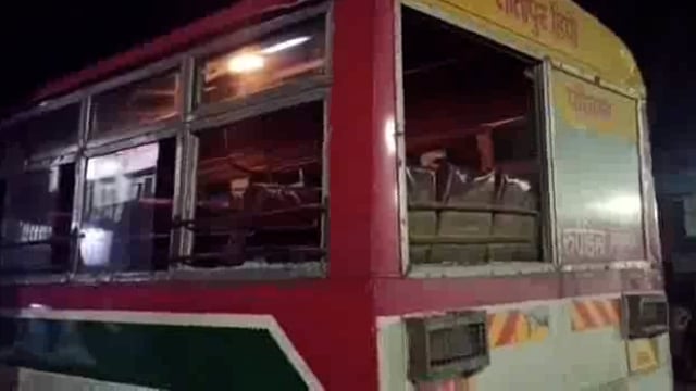 लखीमपुर खीरी (यूपी) रोडवेज बस लूट कांड में अब तक 11 पुलिसकर्मी हो चुके निलंबित