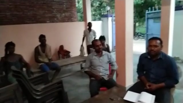 वजीरगंज के अंतर्गत ग्राम पंचायत भीखमपुर बैठक का आयोजन कर प्रधान सूर्य नारायण मिश्र ग्रामीणों की समस्या किया निस्तारण