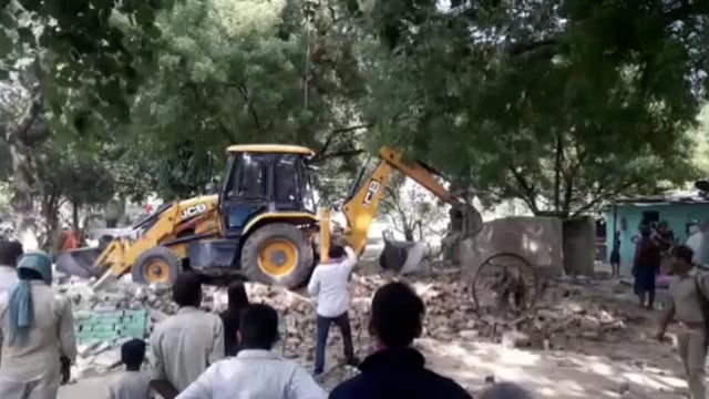 चुनार मिर्ज़ापुर: चौड़ीकरण के लिए अधिग्रहित की गई भूमि का कब्जा हटाने गई राजस्व पर भू-स्वामियों ने किया हमला