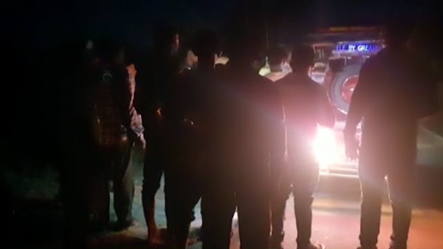 नवाबगंज कल्याणपुर सड़क पार कर रही महिला को अज्ञात बाइक सवार ने मारी टक्कर घायल इलाज स्वास्थ्य केंद्र पर जारी