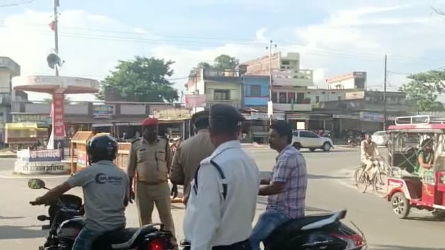 यातायात सुरक्षा को लेकर सघंन चेकिंग अभियान 