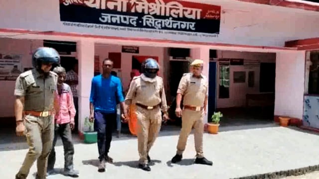 विभिन्न मुकदमों से संबंधित दो व्यक्तियों को मिश्रौलिया पुलिस ने किया गिरफ्तार भेजा न्यायालय ।