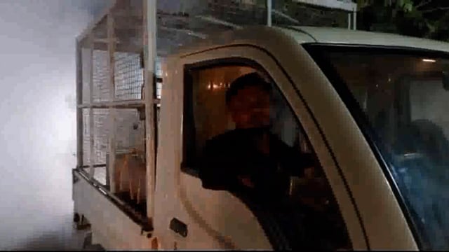 हमीरपुर : कस्बे में नगर पालिका के द्वारा की गई फॉगिंग