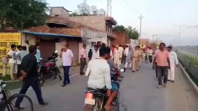 गाजीपुर में तैनात नायब तहसीलदार की उपरदहा हाइवे पर आवारा जानवर से सड़क हादसे में हुई मौत