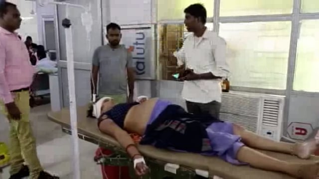 सड़क दुर्घटना में बाइक सवार गर्भवती महिला गम्भीर रूप से घायल