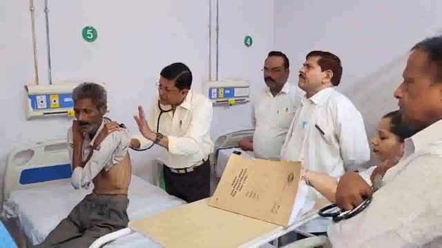 सम्भल: हेपेटाइटिस सी की आठ लाख की दवाईयाँ गायब, जाँच कमेटी गठित, डीएम ने लिया संज्ञान 