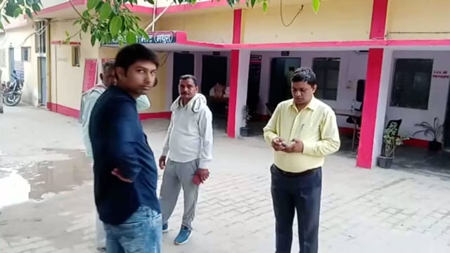  मांट उधर गौशाला को लेकर ग्राम सचिव ने सुरक्षा की दृष्टि से दिया प्रार्थना पत्र थाने पहुंचा ग्राम सचिव