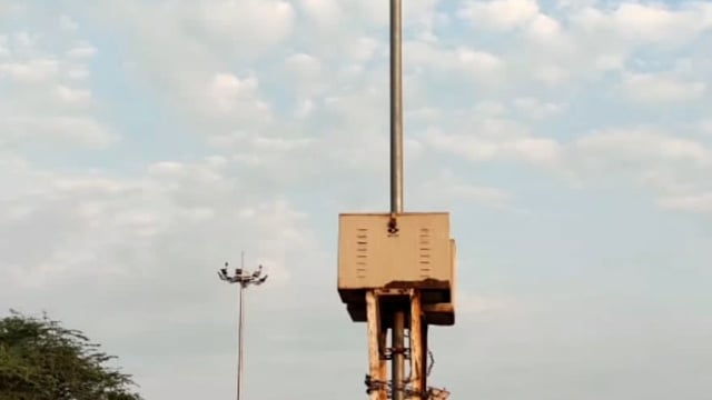 स्नान घाटों पर लगी सोलर लाइट नमामि गंगे की बैटरी चोरी डलमऊ गंगा घाट पर केंद्र व प्रदेश सरकार की महत्वाकांक्षी योजना नमाम