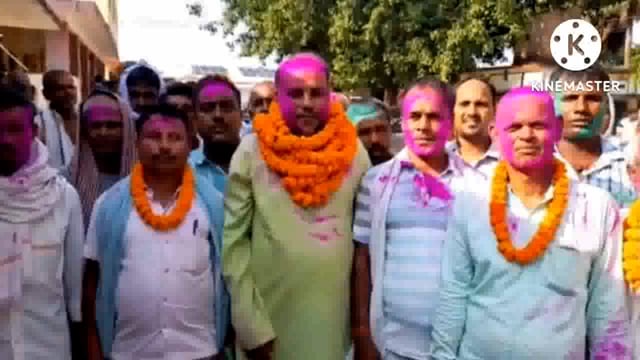 फुल्लीडुमर प्रखंड के तीनों पैक्स अध्यक्ष पद पर हुए मतदान का चुनाव परिणाम घोषित, BDO ने दिया प्रमाण पत्र