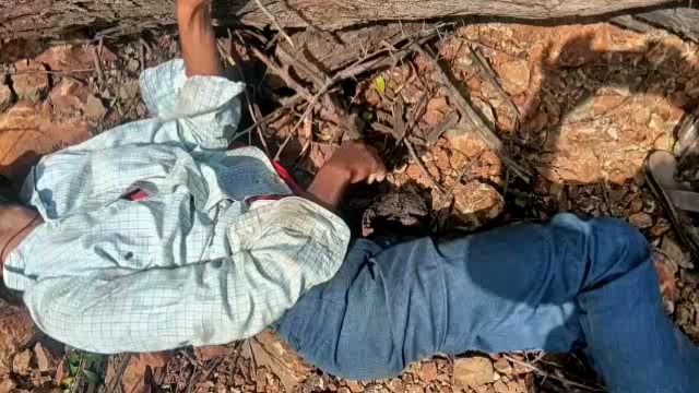 करडखेल वायगाव पाटीजवळ मोटारसायकलचा अपघात एक जण ठार