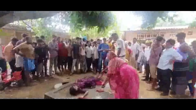 महागामा गांव में मामुली घरेलू विवाद में पति ने की पत्नी की निर्मम हत्या पुलिस ने आरोपी पति एवं सास को किया गिरफ्तार