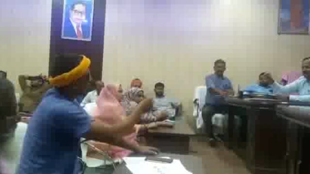 चुनार मिर्ज़ापुर: गहमा गहमी के बीच अहरौरा नगर पालिका परिषद बोर्ड की बैठक हुई संपन्न