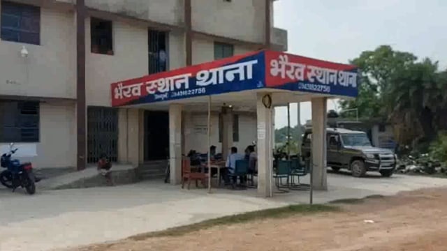 राहगीर से बदसलूकी मंहगा पड़ा युवक को, गया जेल