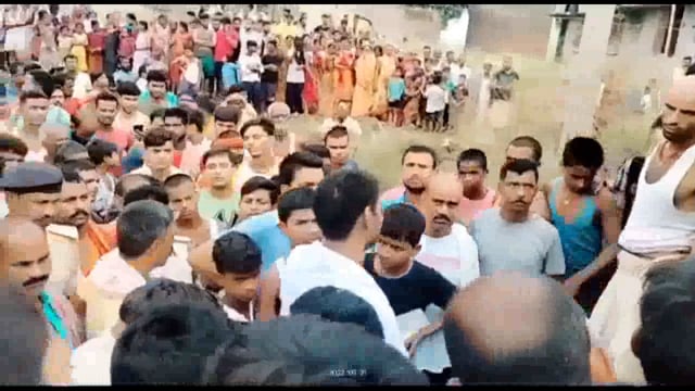 नालंदा,रहुई: नट टोला में बीते वृहस्पतिवार को एक बिजली कर्मी की करंट से मौत, के रूप में दोनों बिजलीकर्मी के ऊपर एफ आई आर,