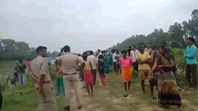 दो दिन से लापता युवक का शव शारदा सहायक नहर में उतराता मिला पुलिस ने शव को पीएम के लिये सीतापुर भेजा