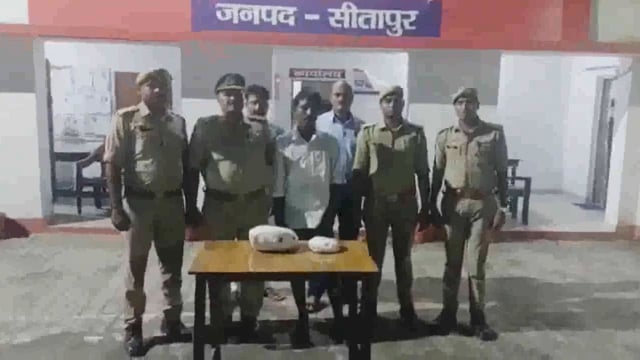 1250 ग्राम तीन पत्ती गांजा के साथ एक नफ़र अभियुक्त गिरफ्तार ।
