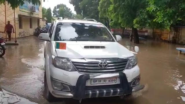 जनपद बहराइच विकासखंड शिवपुर में भारी जलभराव