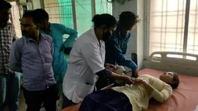 सर्पदंश से युवती की हालत खराब