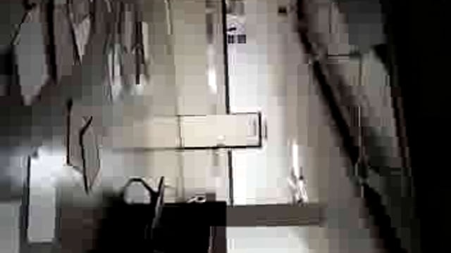 स्वरूपरानी हॉस्पिटल में पी।एम।एस ।वाई बिल्डिंग में बने सिटी स्कैन रूम की सीलिंग गिरी कोई मरीज का स्कैन हो रहा होता तो हो