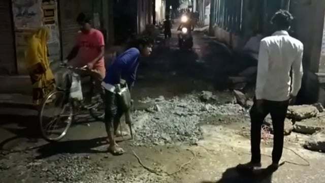 बूढ़ेनाथ महादेव मंदिर के पुजारी ने काम शुरू होने पर अनशन तोड़ा, मंदिर का कपाट आम भक्तों के लिए खोला