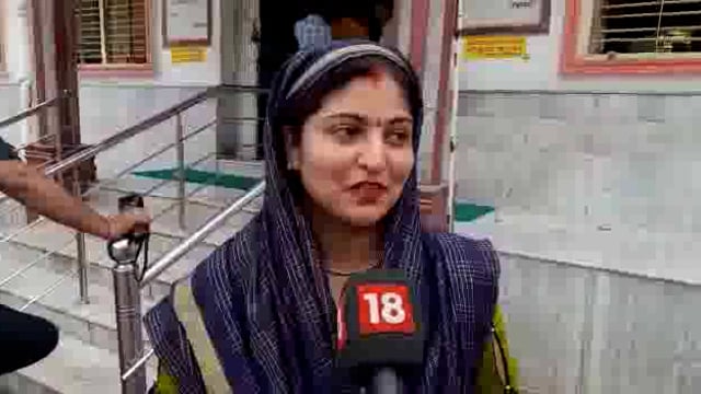 सावन के पवित्र महीने में जो मांगो मिल जाता है Kyunki is Din अर्धनारीश्वर की पूजा होती है