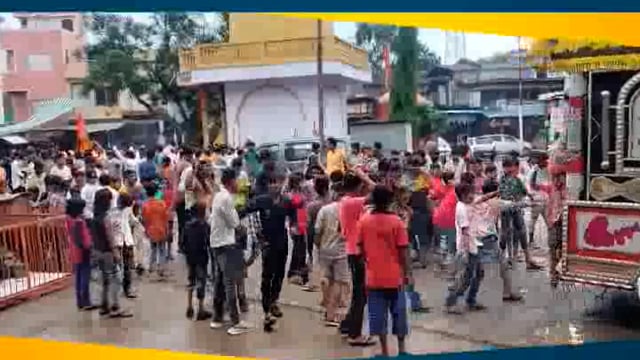 माकड़ोन नगर के बाबा योगेश्वर नाथ मंदिर से श्रावण मास की दूसरी सवारी नगर भ्रमण पर निकली  जगह-जगह भव्य स्वागत हुआ