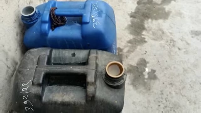 मदनपुर पुलिस ने भेेलीबांध पहाड़ी के नीचे चल रही कई शराब भट्टी को किया ध्वस्त,70 लीटर शराब के साथ बनाने की समाग्री भी की 