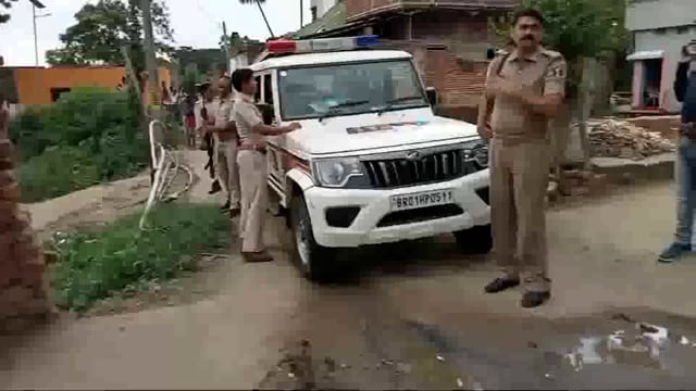 बिरमा सोनार टोला गांव में संदिग्ध अवस्था में विवाहिता की हुई मृत्यु परिजनों का आरोप जहर खिलाकर मारा गया है