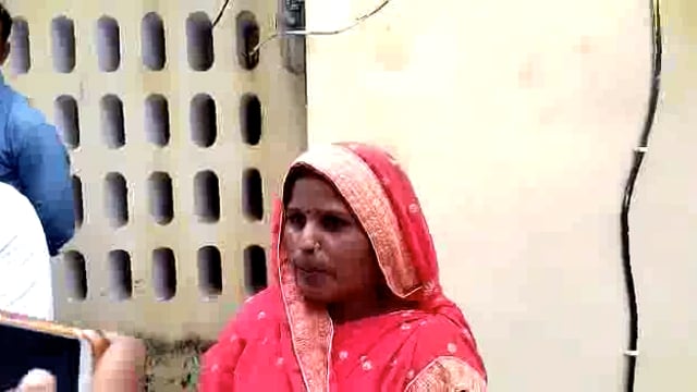 महिला ग्राम प्रधान द्वारा रोजगार सेवक के ऊपर लगाए गए गंभीर आरोप।।