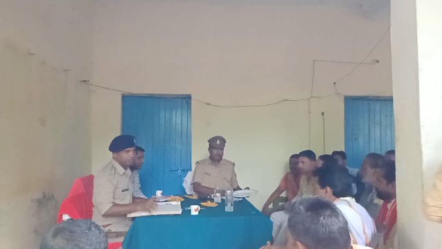 नवागंतुक पुलिस क्षेत्राधिकारी मड़ावरा की अध्यक्षता में पीस कमेटी की बैठक संपन्न, आगामी त्योहारों को लेकर की गई बैठक