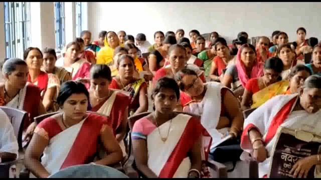 आंगनबाड़ी सेविका व सहायिका की हुई मासिक बैठक