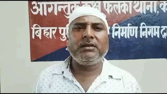 फूलडोभी ग्राम में रास्ते के विवाद को लेकर हुई मारपीट मामले में दोनों पक्षों से थाना में मामला दर्ज किया गया है