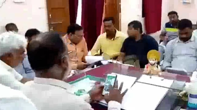 नगर पालिका परिषद मिर्जापुर के क्षेत्र में 38000 घरों पर झण्डा फहराया जाएगा