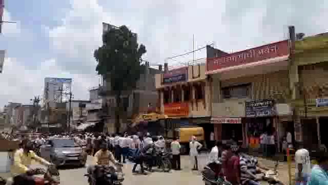 अतिक्रमण काढण्यासाठी यंत्रणा झाली सज्ज,अचानकपणे प्रशासनाने अतिक्रमणातून घेतला काढता पाय