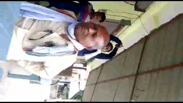 राजस्व निरीक्षक का घूस लेते वीडियो सोशल मीडिया पर वायरल

नेशनल मीडिया न्यूज़ एजेंसी वीडियो कि पुष्टि नही करता है।। 