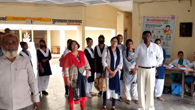 राजकीय स्नातकोत्तर महाविद्यालय चरखारी में स्वास्थ्य विभाग की टीम नेम कैंप लगाकर छात्र-छात्राओं को लगाई बूस्टर डोज