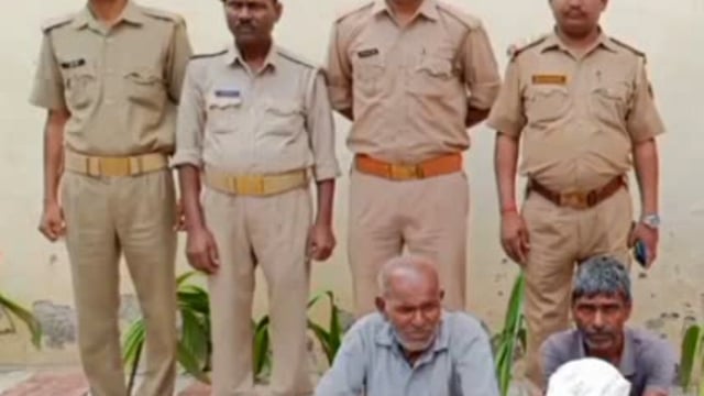 बागुलिहा बीट के कक्ष संख्या दो पर कछुए का शिकार करते हैं दो गिरफ्तार चार कछुए बरामद