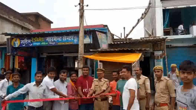 मिश्रौलिया पुलिस द्वारा कस्बा बभनी में लगाए गए CCTV कैमरे लोगों कि हर गतिविधियों पर पुलिस कि रहेगी नजर ।