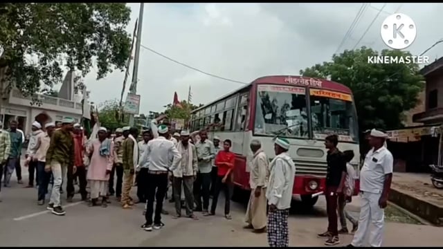 चायल:भैरो भीटी गांव में भारतीय किसान मजदूर सयुक्त यूनियन के कार्यकर्ताओं ने किया चक्का जाम 