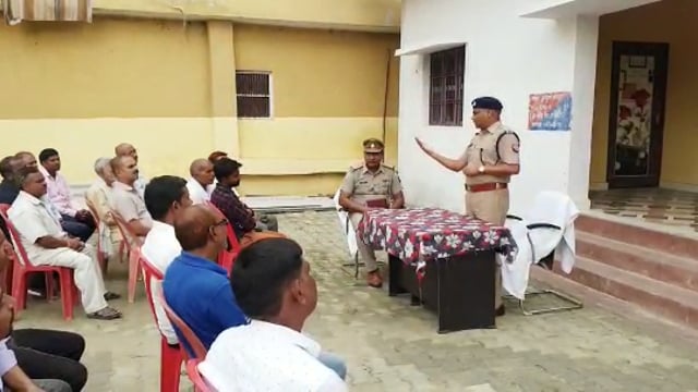अपर पुलिस अधीक्षक ने किया कपिलवस्तु थाने का निरीक्षण 