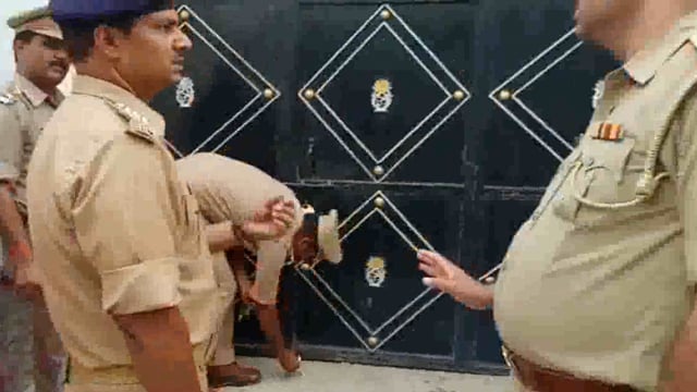 गैंगस्टर सुनील कुमार व वीरेंद्र कुमार पुत्र देवतादीन निवासी खोदायपुर थाना गदागंज की 2 करोड़ 16 लाख रुपए जप्त कर कुर्क कर